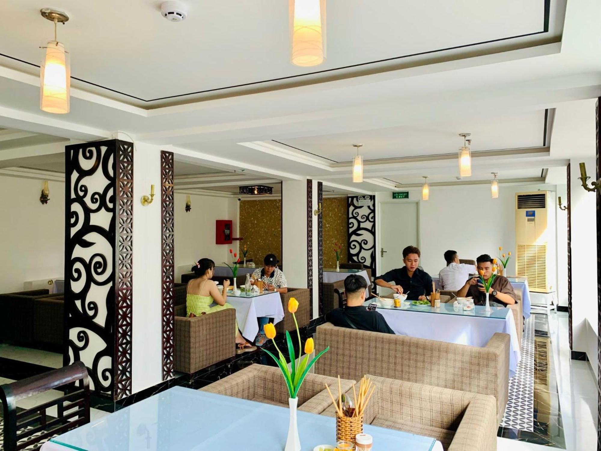 Viet Nam Hotel Hue Exterior photo